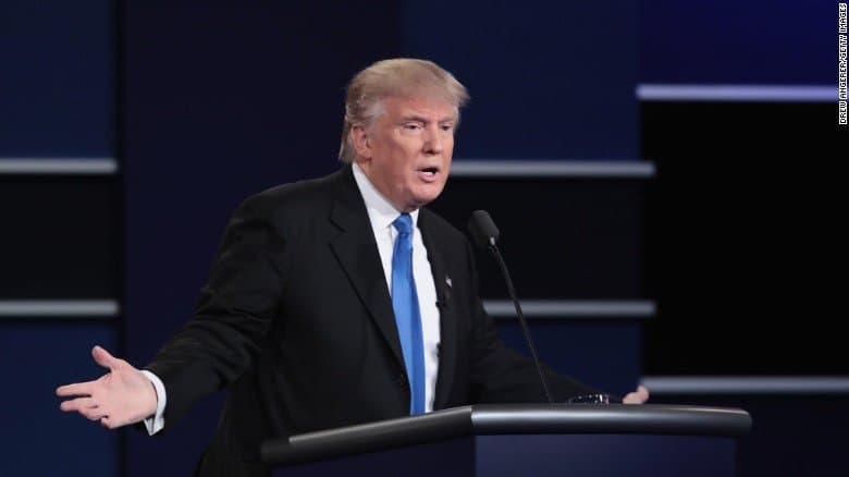 Klinton: Tramp Putinni Amerika ma'lumotlar bazasini buzib kirishga chorladi