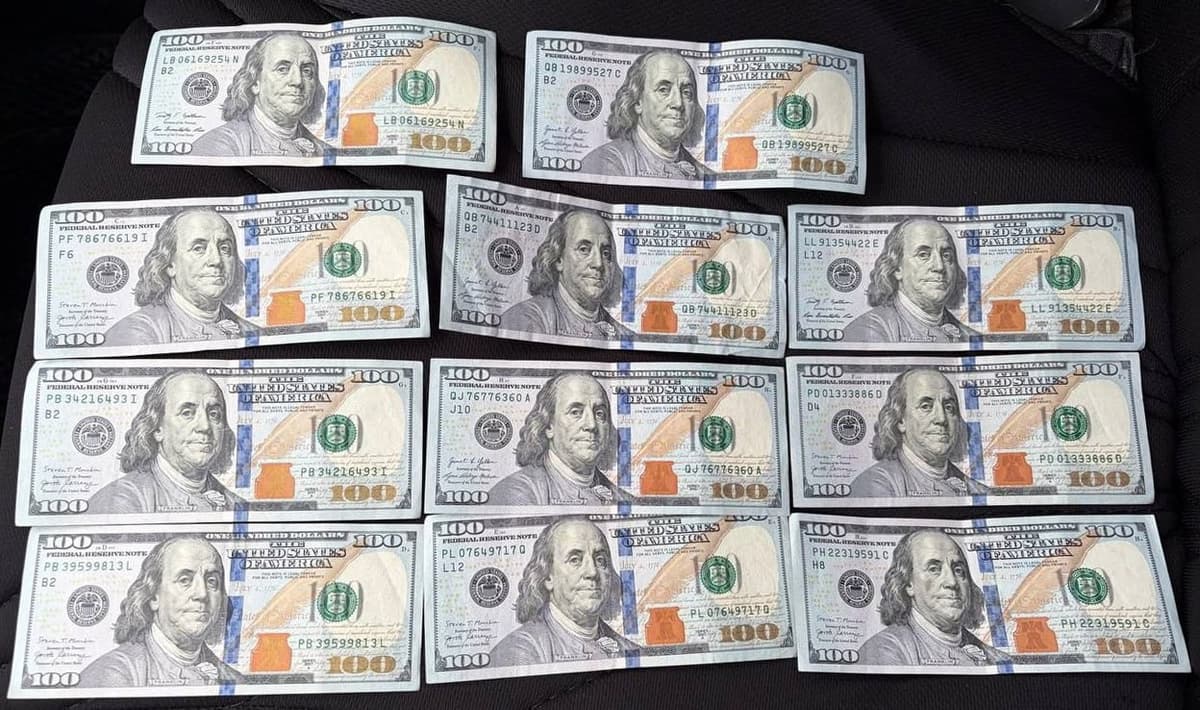 Toʻrt kishini Umraga yuborish uchun 4400 dollar: Fargʻonada turfirma xodimi ushlandi