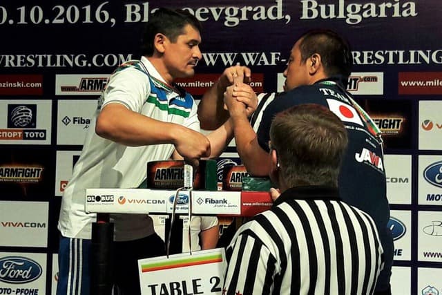 O‘zbekiston armrestling bo‘yicha o‘tkazilgan jahon chempionatining kuchli o‘ntaligidan joy oldi