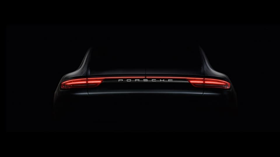 Porsche kompaniyasi yangi «Panamera» siluetini namoyish etdi