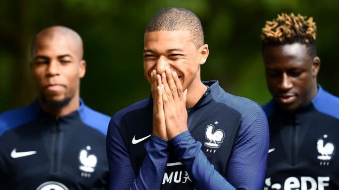 Mbappe muxlisning uni «Arsenal»ga olib kelish haqidagi tvitiga layk bosdi 