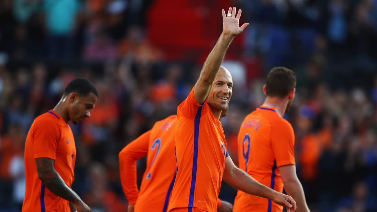 Aren Robben milliy terma jamoadan ketishini e'lon qildi