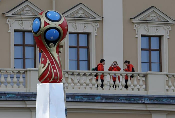 Putin Jahon chempionati vaqtida viza rejimini soddalashtirish haqidagi qonunni imzoladi