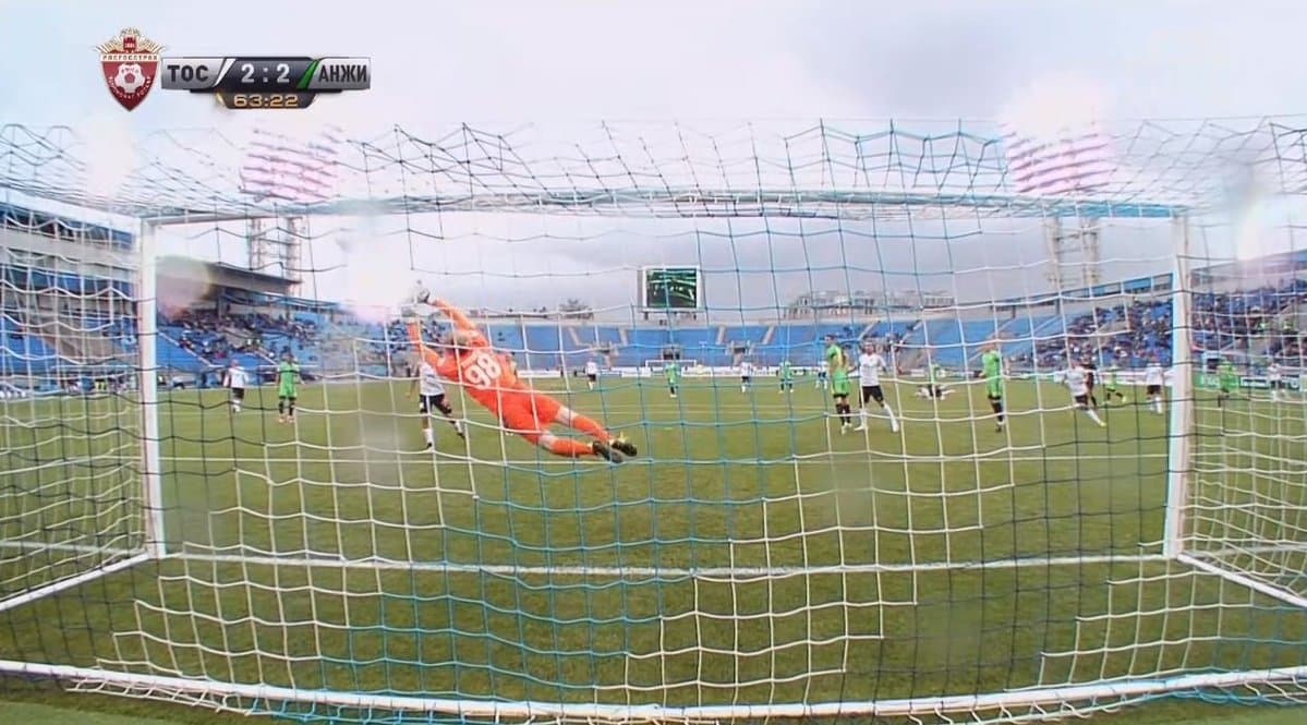 Galiulinning super goli «Tosno»ni mag‘lubiyatdan qutqarib qoldi