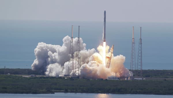 NASA xalqaro fazo stansiyasiga parvozni amalga oshirdi