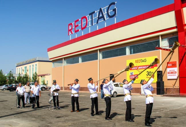 Andijon shahrida REDTAG do‘koni ochildi