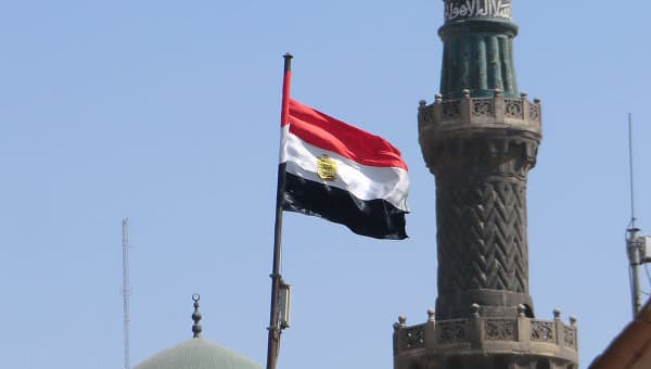 Misrda uch oylik favqulodda vaziyat tartibi kiritilishi e'lon qilindi 