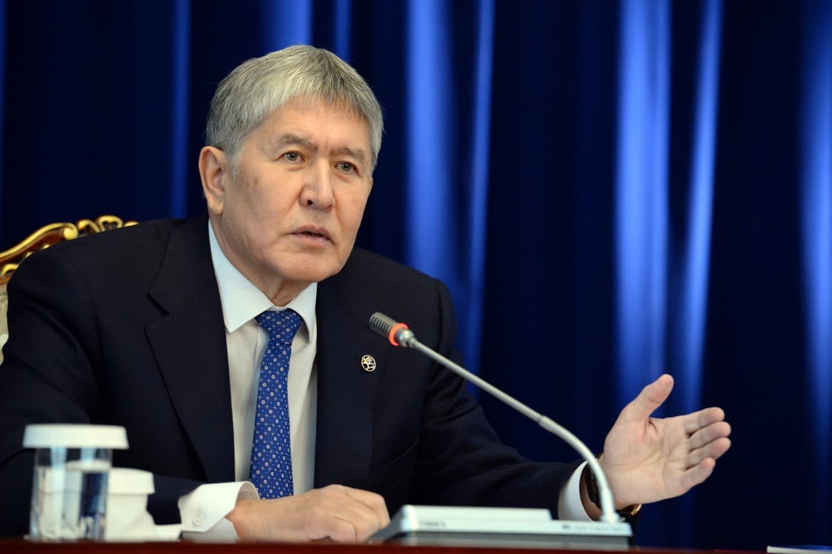 Atambayevdan hisobot: Amaldorlar, korrupsiya, islohotlar, muhojirlar va o‘z qo‘shiqlari haqida