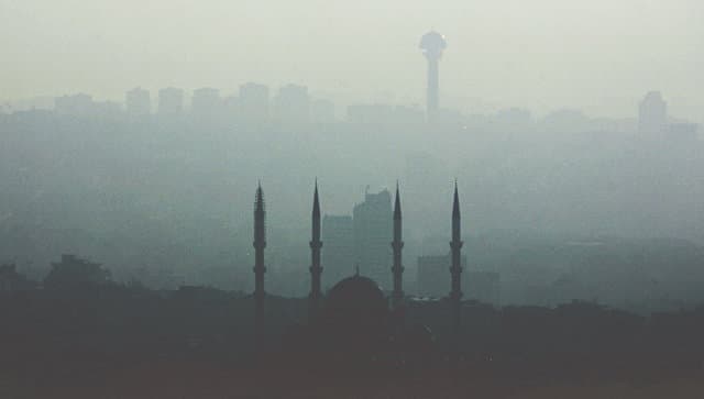 Turkiyada elektr energiya bilan yuzaga kelgan muammolarga tushuntirish berildi 