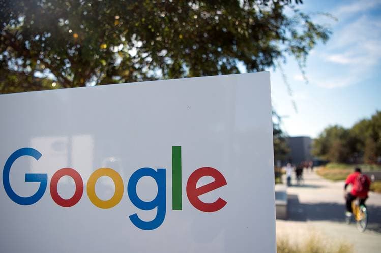 Google Chrome браузерини рекламалардан тозалашни режалаштирмоқда
