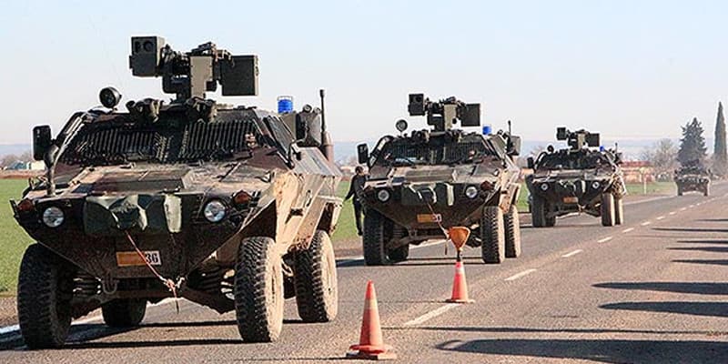 Turkiya Suriya bilan chegarasiga 80 ta zirhli transport vositasi yubordi