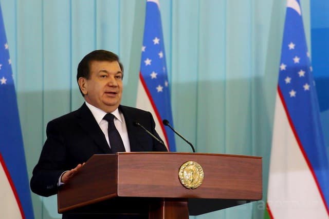 Shavkat Mirziyoyev hokimlar bevosita xalq tomonidan saylanishini taklif qildi