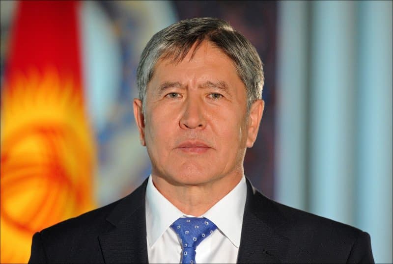 Atambayev prezidentlikdan ketganidan keyin ham siyosat bilan shug‘ullanishda davom etadi