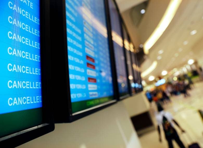 "Metyu" bo‘roni sababli 4,5 mingdan ko‘proq aviareys bekor qilindi