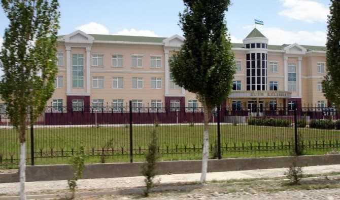 Litsey bitiruvchilariga mutaxassislik berilgani to‘g‘risida sertifikat taqdim etiladi