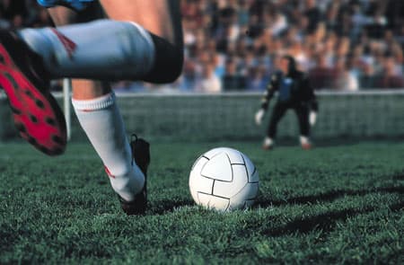 IFAB penalti tepish vaqtida futbolchilarning harakatlanish ritmini o‘zgartirishini butunlay taqiqladi