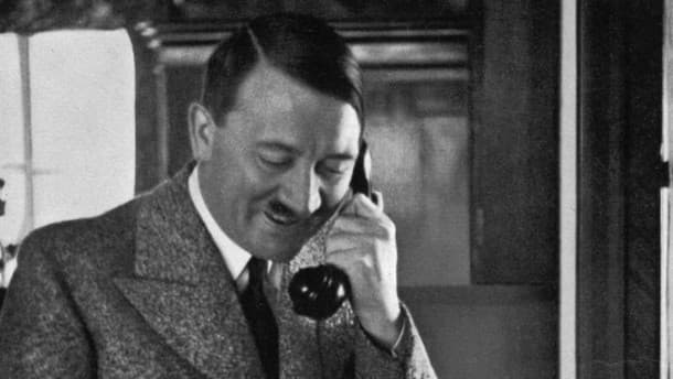 Gitlerning auksionda sotilgan telefoni qalbaki deb ataldi