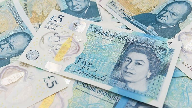 Buyuk Britaniyada yangi kupyura deb katta mojaro chiqdi