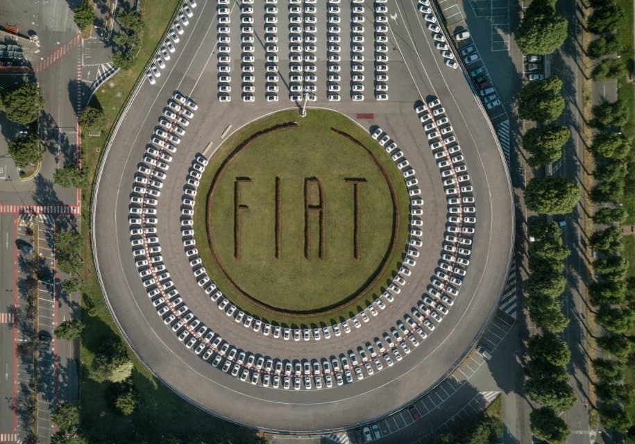 Italiyadagi supermarketlar tarmog‘i mijozlarga 1,5 mingta Fiat sovg‘a qildi