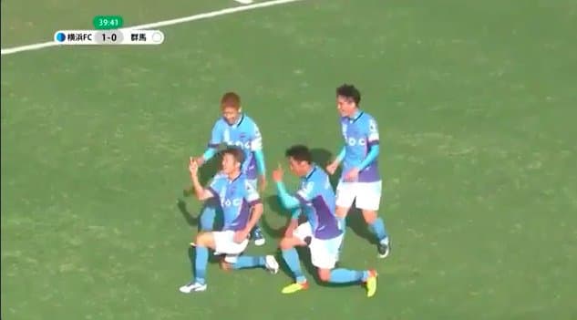 Video: Dunyoning eng keksa yoshli futbolchisi jamoasiga g‘alaba keltirdi