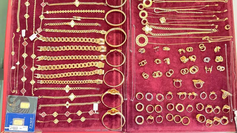 Tashkent airport customs uncover UZS 1.3bn in undeclared gold and jewelry in passenger’s luggage
