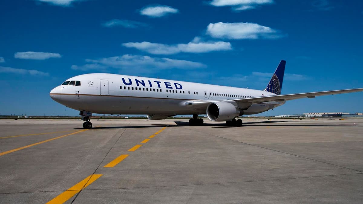 United Airlines Özbekistonga parvozlarni yölga qöyişi mumkin