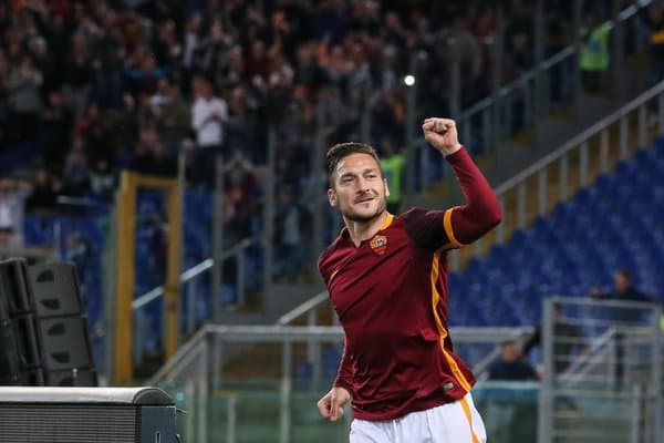 Totti yana bir marta zaxiradan o‘yinga tushib, o‘z goli bilan «Roma»ning irodali g‘alabasiga hissa qo‘shdi