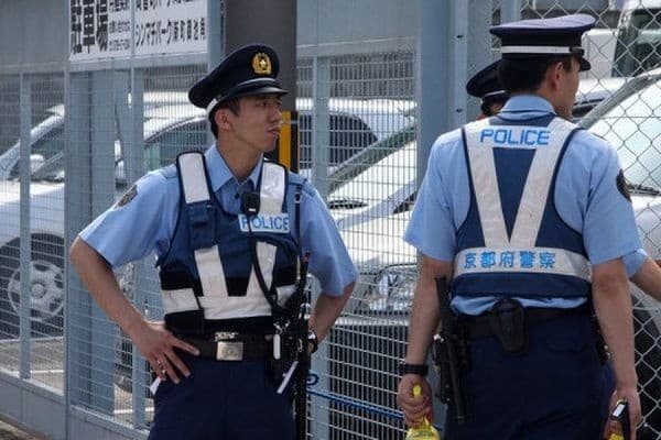 Yaponiyada mafioz urushining oldini olish maqsadida deyarli ming kishi hibsga olindi