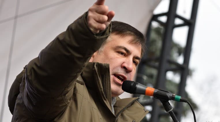 Saakashvili Poroshenkoni davlat dushmani deb atadi