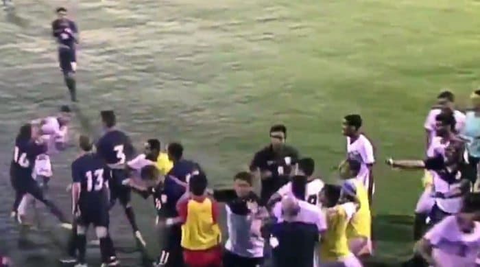 AQSh va Bahrayn futbolchilari o‘rtasidagi o‘rtoqlik uchrashuvi ommaviy mushtlashuv bilan yakunlandi