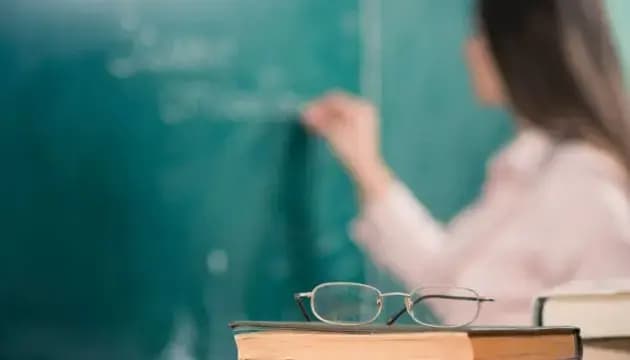 Ikki pedagogga «Oʻzbekiston Respublikasi xalq oʻqituvchisi» unvoni berildi