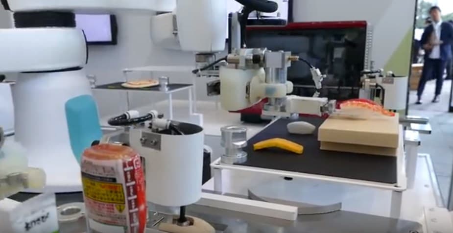 Yapon roboti sushini tez tayyorlash bo‘yicha rekord o‘rnatdi