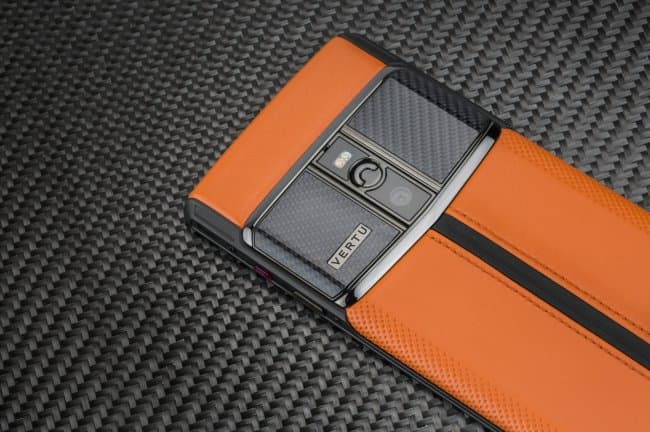 Vertu o‘zining eng kuchli smartfonini namoyish qildi