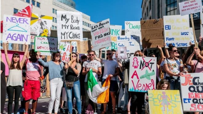 Dunyoning 21ta shahrida abortni taqiqlashga qarshi namoyishlar bo‘lib o‘tdi