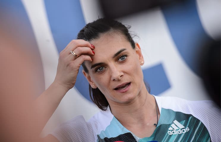 Isinbayeva: CAS qarori yengil atletikani dafn etish bilan barobar