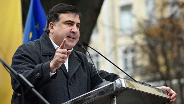 Saakashvili Poroshenkoni Ukraina prezidenti lavozimidan chetlatish bilan tahdid qildi 