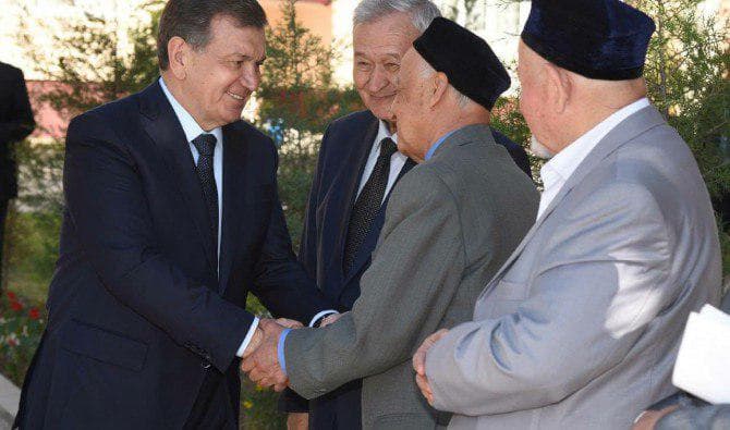 Shavkat Mirziyoyev Sirdaryo viloyatiga tashrif buyurdi