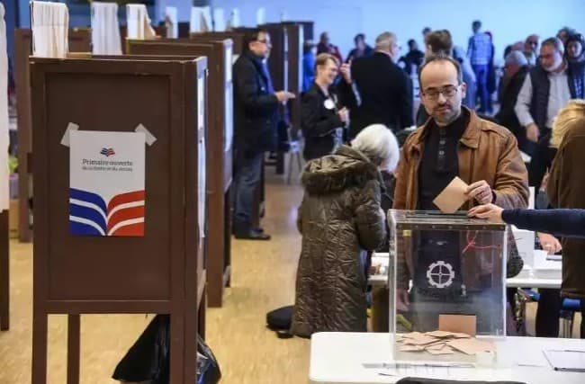 Францияда праймеризнинг 1-турида барча номзодлар овоз берди