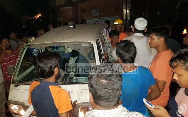 Bangladeshda tikuvchilik fabrikasida portlash yuz berdi, qurbonlar bor