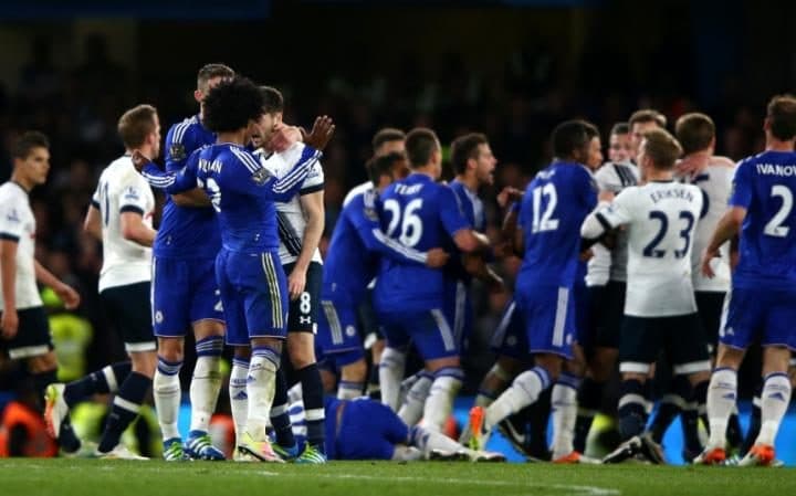 Angliya futbol assotsiatsiyasi «Chelsi» va «Tottenhem»ga ayblov e'lon qildi