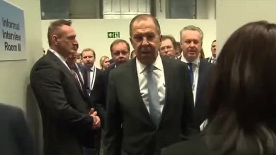 Lavrov Reuters xodimini haqorat qildi