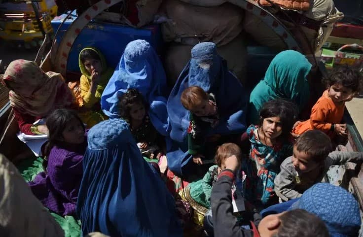 4 rafiqasi va 23 farzandi bo‘lgan suriyalik qochqin 360 ming yevrolik nafaqa oldi
