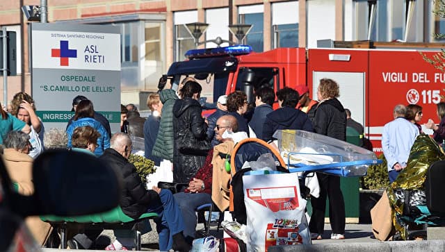 Italiyada zilziladan keyin bir qator vayronagarchiliklar qayd etilmoqda