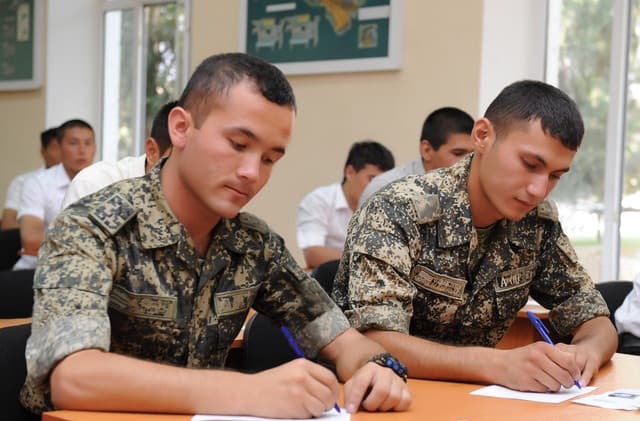 Talabalarni harbiy kafedralarga qabul qilish tartibi belgilandi