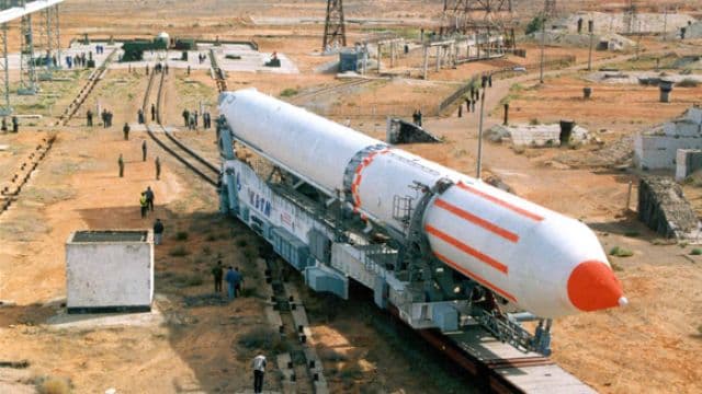 Rossiyaning yangi raketa-tashuvchisiga qozoqcha nom beriladi