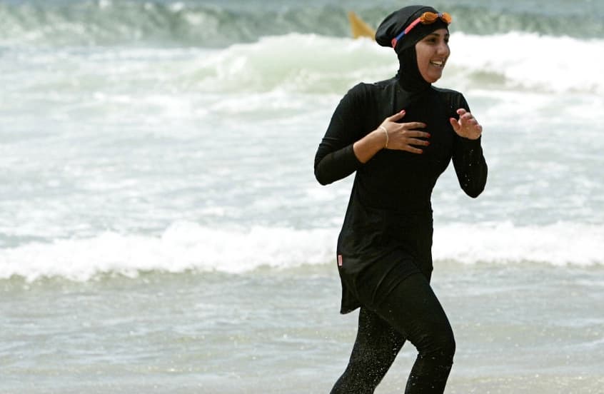 BMT Fransiyada burkini kiyishga taqiqlov bekor qilinganini ma'qulladi