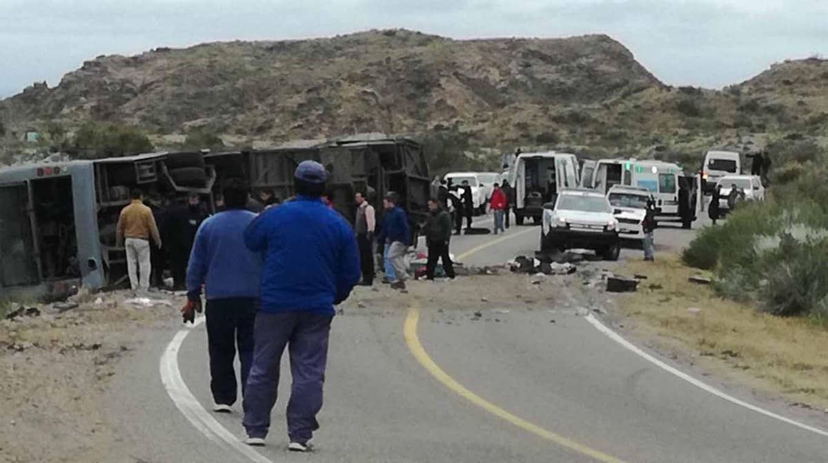 Argentinada maktab avtobusi ishtirokida jiddiy YTH, 10 dan ortiq odam halok bo‘ldi