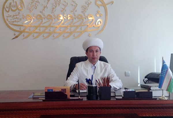 "Novza" masjidi imom-xatibi xatmi Qur'on uchun AQShga yuborildi