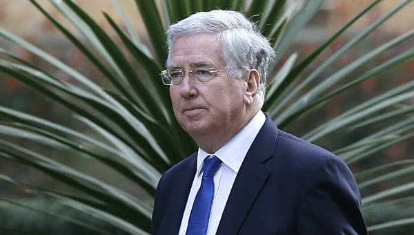 Britaniya mudofaa vaziri Brexitning harbiy foydalarini ma'lum qildi