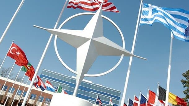 Tramp va Makron NATO sammitida uchrashishga kelishib olishdi